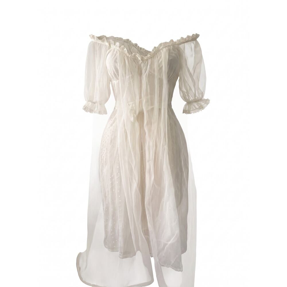 Vintage Sheer Embroidered Chiffon Robe & Slip Set
Women’s Size Small - Picture 4 of 8
